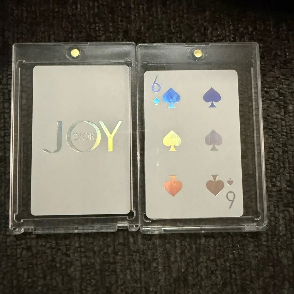 ✨ Dior JOY Holographic Cards – Choose Your Favorite! ✨ - Picture 10 of 17